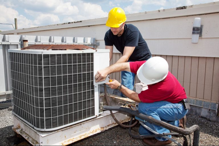 Signs That Indicate You Need Air Conditioning Repair in Chicago