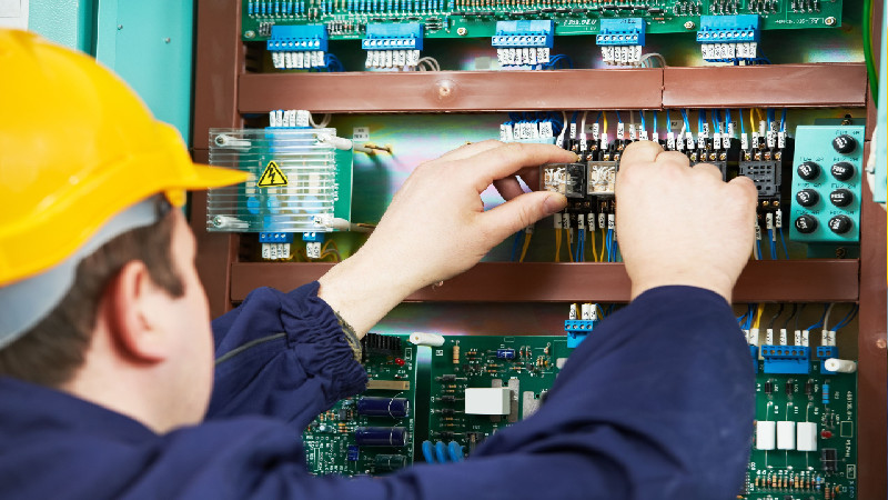 The Services of a Residential Electrical Contractor in Newnan GA