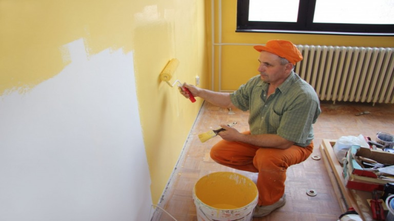 Hiring Exterior Painters in Colorado Springs