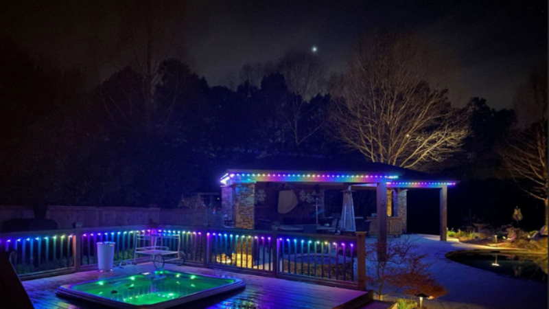 4 of the Main Benefits of Using Professional Holiday Lighting in Litchfield, AZ