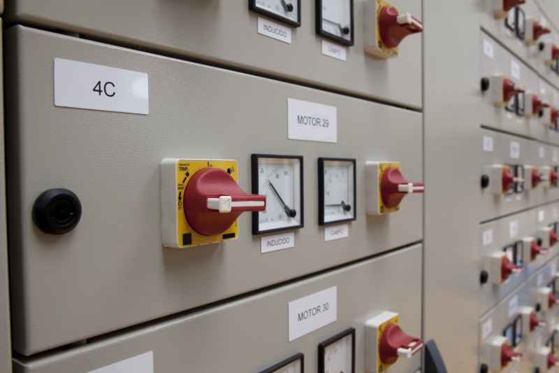 Key Advantages a Programmable Power Source Brings to Modern US Manufacturing.