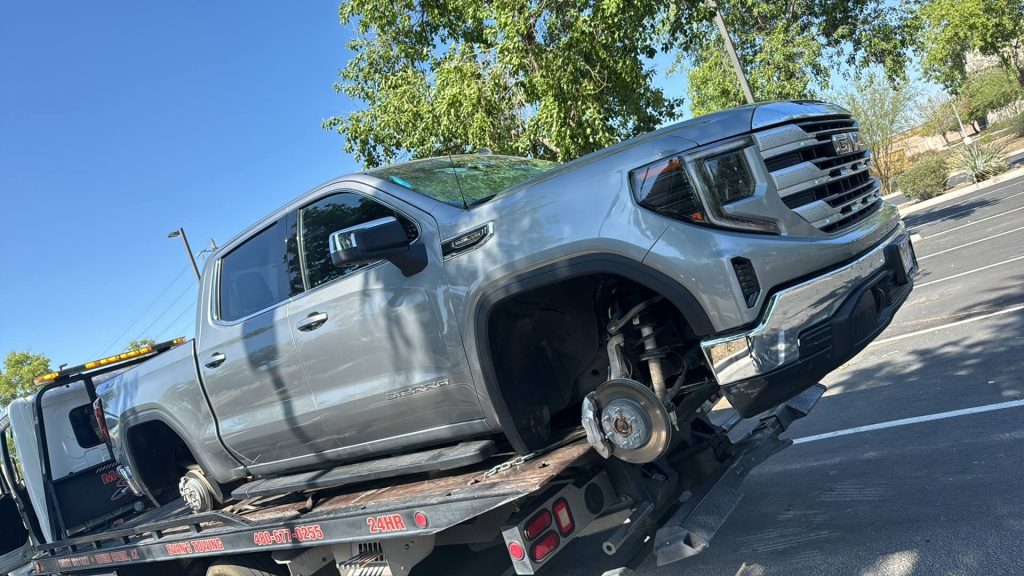 Why You Should Choose Medium Duty Towing for Your Commercial Vehicle