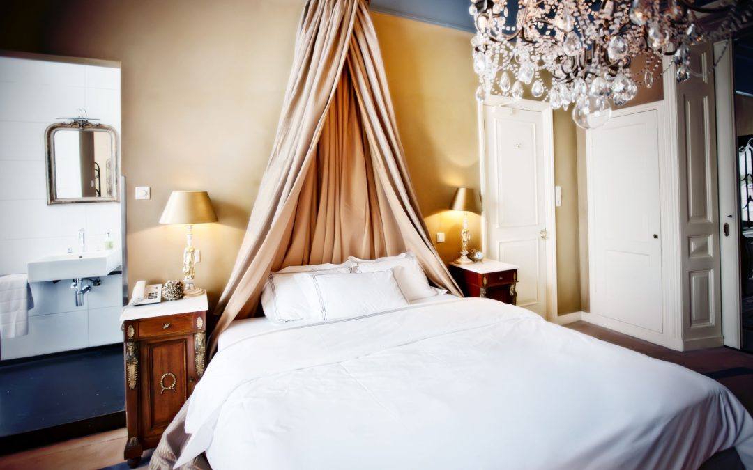 Transform your living space into a cozy retreat with Hygge Home Decor essentials and simple tips