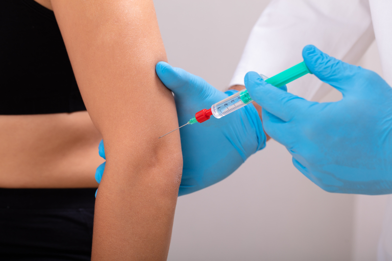 Experience natural healing from joint pain with PRP Injection Vicksburg MI for lasting relief