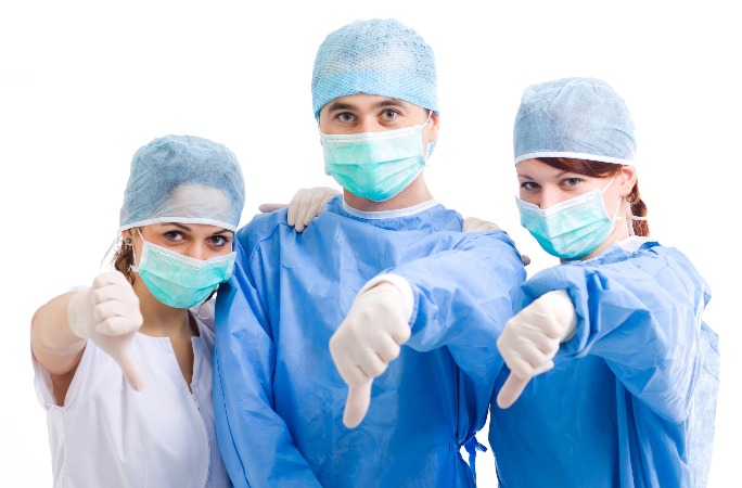Health Professionals Rely on Dental Earloop Masks for Better Infection Control